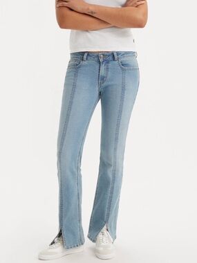 Levi super low bootcut, steamed 2000s jeans